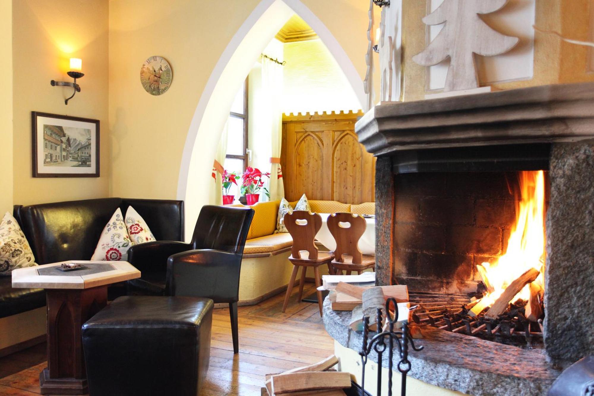 Hotel Unterbrunn Apartments & Gaestehaus Neukirchen am Grossvenediger Ngoại thất bức ảnh