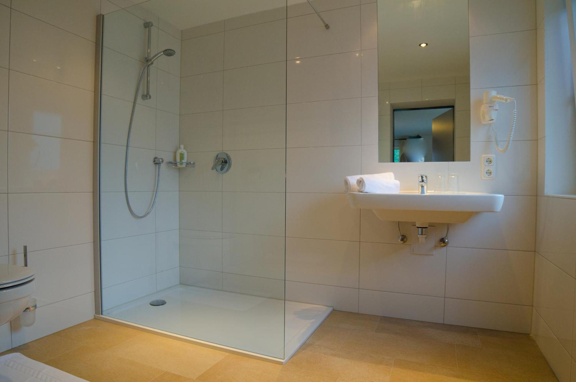 Hotel Unterbrunn Apartments & Gaestehaus Neukirchen am Grossvenediger Ngoại thất bức ảnh