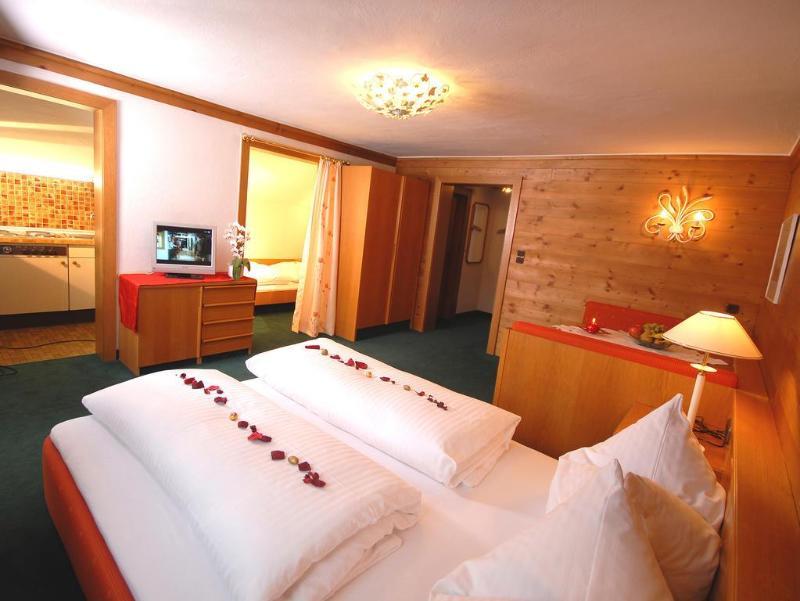 Hotel Unterbrunn Apartments & Gaestehaus Neukirchen am Grossvenediger Ngoại thất bức ảnh