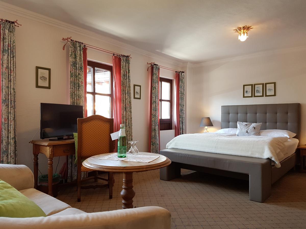 Hotel Unterbrunn Apartments & Gaestehaus Neukirchen am Grossvenediger Ngoại thất bức ảnh