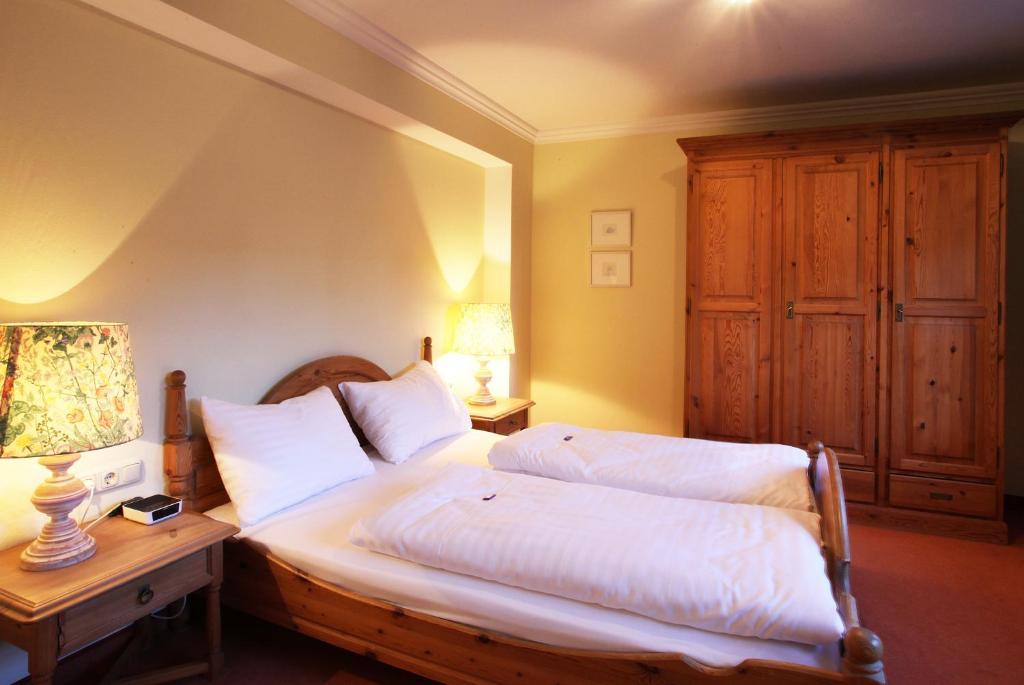 Hotel Unterbrunn Apartments & Gaestehaus Neukirchen am Grossvenediger Phòng bức ảnh